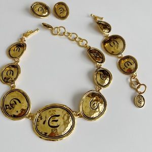 Statement jewelry set